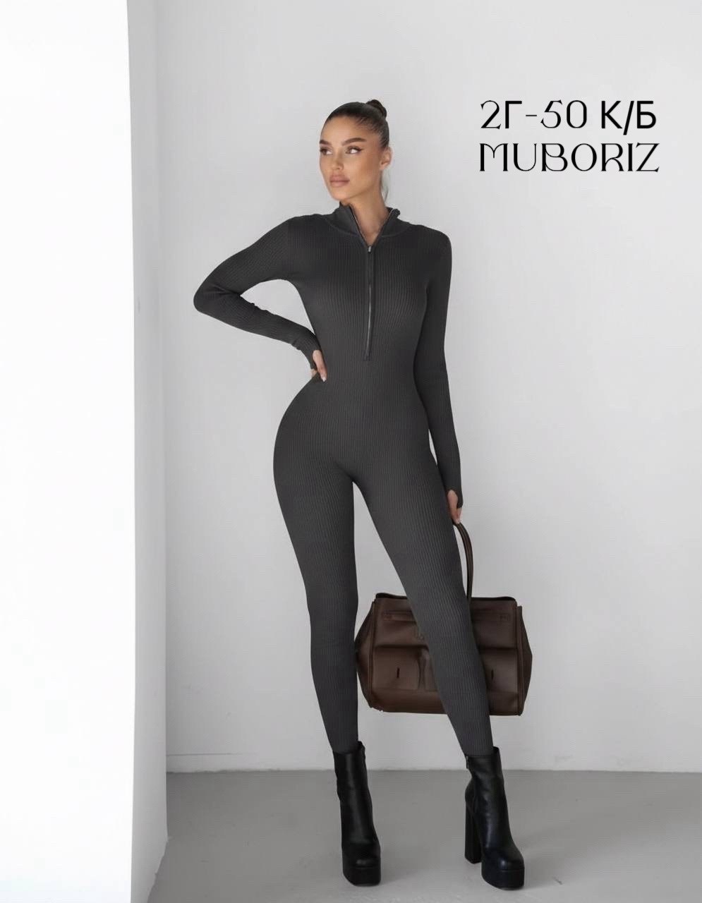 трикотажный комбинезон,женский комбинезон,спортивный комбинезон,комбинезон,комбинезон стильный