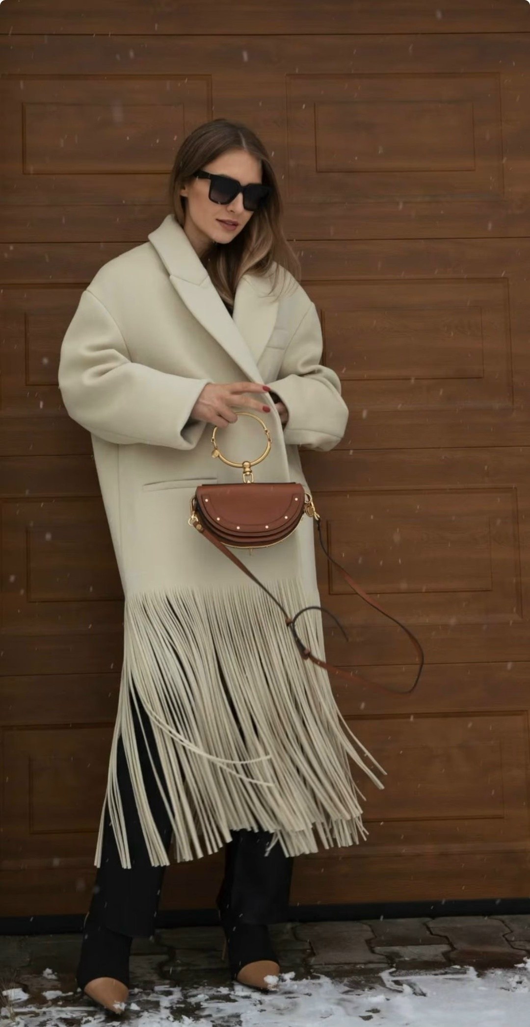 стильные наряды,пальто с бахромой,элегантные пальто,пальто шерстяная,модное шерстяное пальто