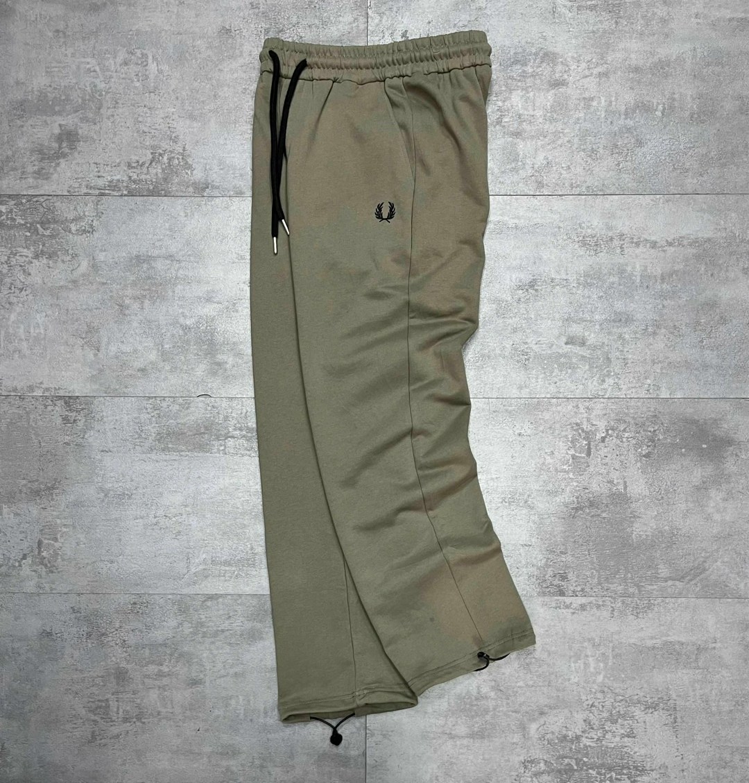 мужские спортивные брюки,брюки спортивные,брюки спортивные fred perry,спортивные штаны,брюки fred perry