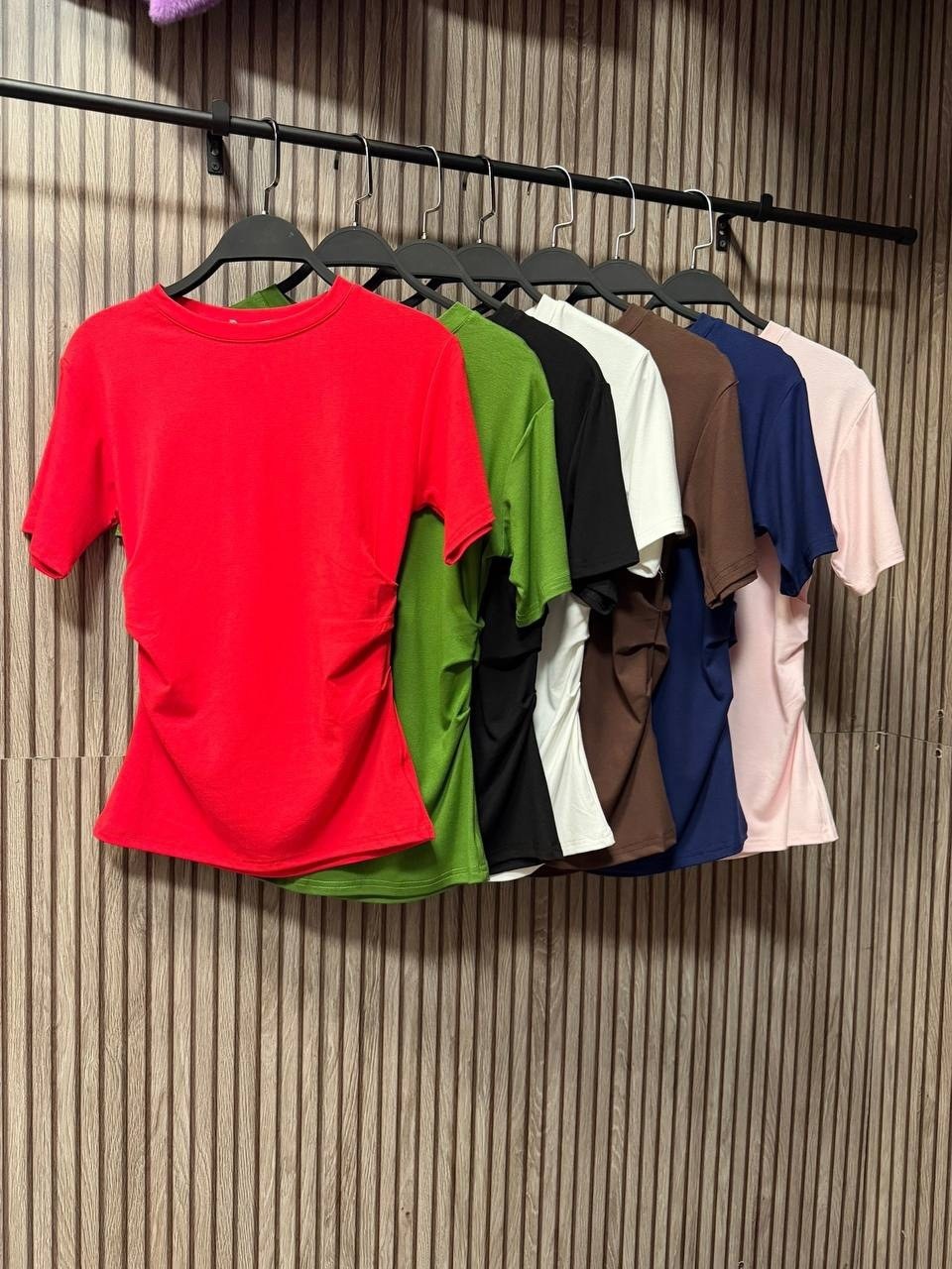 женская базовая футболка,футболки женская,красная футболка женская,футболке,базовая однотонная женская футболка