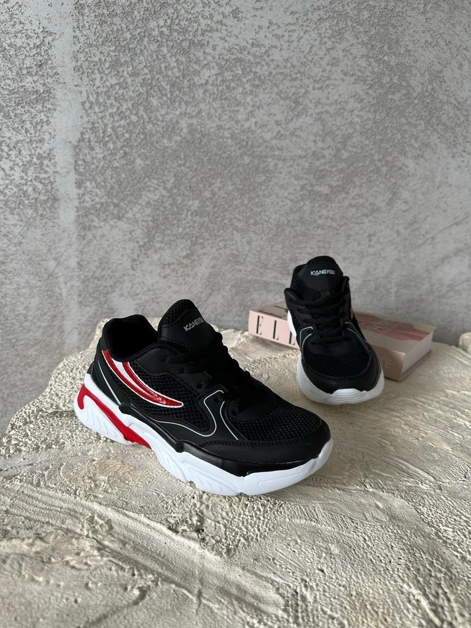 женские кроссовки adidas falcon,balenciaga кроссовки женские,кроссы баленсиага женские черные,adidas originals кроссовки чёрные falcon,кроссовки баленсиага женские