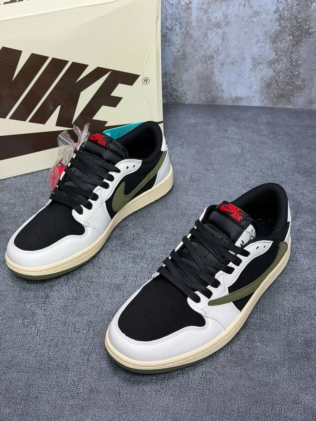 кроссовки nike air jordan 1 low travis scott,кроссовки nike air jordan 1 travis scott,кроссовки nike air jordan 1 low x travis scott,кроссовки nike air jordan travis scott,nike air jordan 1 low travis