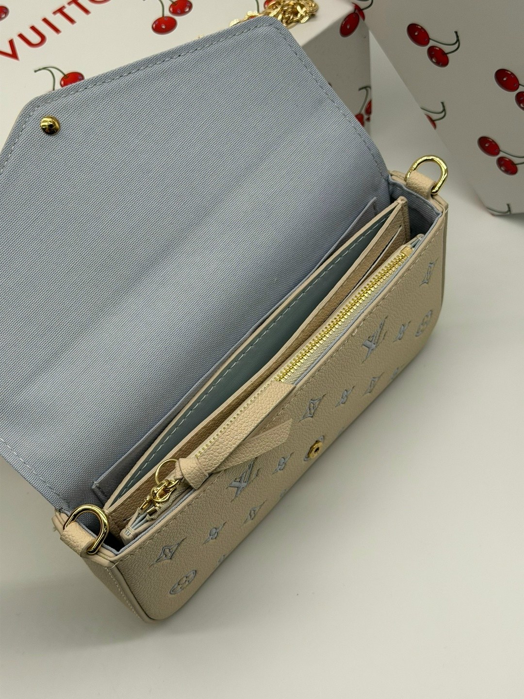 louis vuitton сумка,клатч луи виттон,модная сумка,клатч,louis vuitton pochette