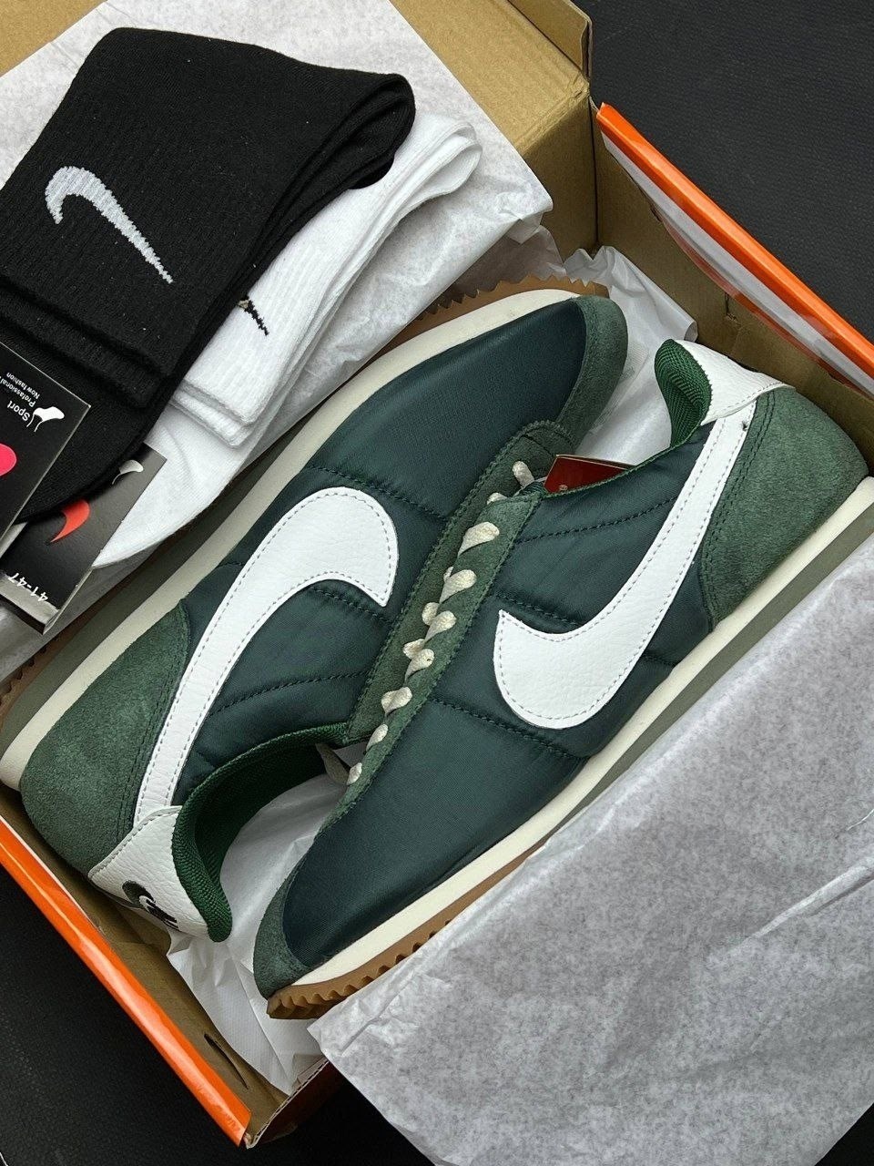 nike cortez classic,nike cortez green,кроссовки nike cortez,кроссовки мужские nike cortez,кроссовки