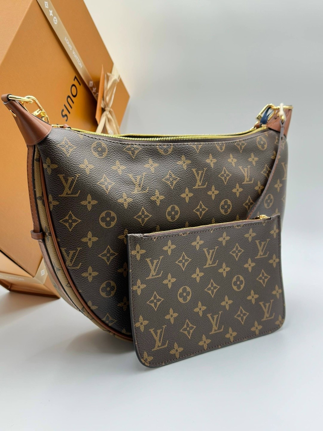 сумка louis vuitton женская,louis vuitton сумка на плечо,cумка louis vuitton,сумки луи виттон,сумка через плечо с монограммой louis vuitton carryall
