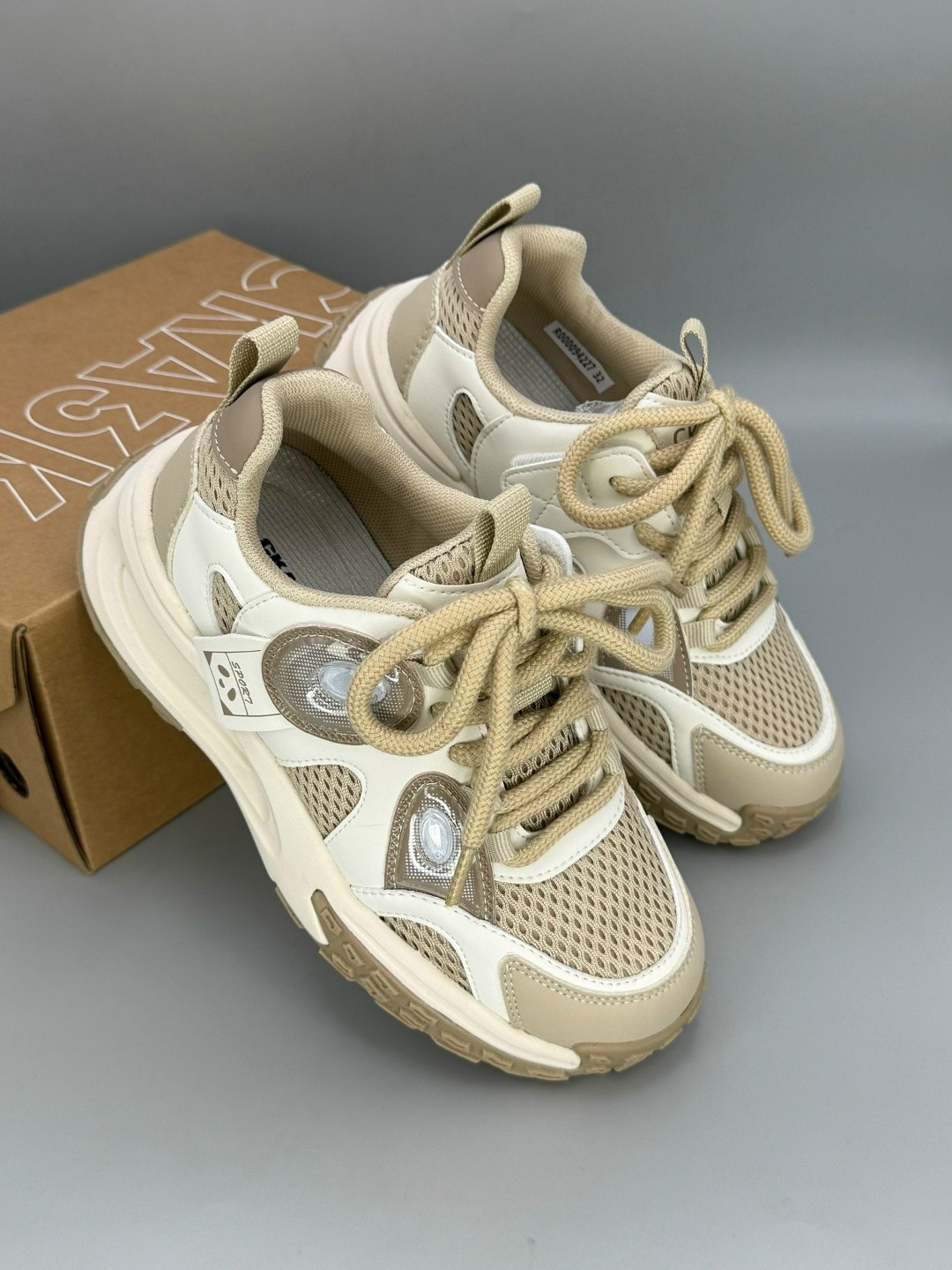 кроссовки женскиe,,кроссовки для женщин,кроссовки,бежевые кроссовки