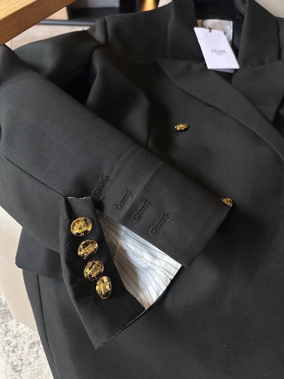 жакет двубортный,жакет,жакет пиджак,пиджак,черный пиджак с золотыми пуговицами женский