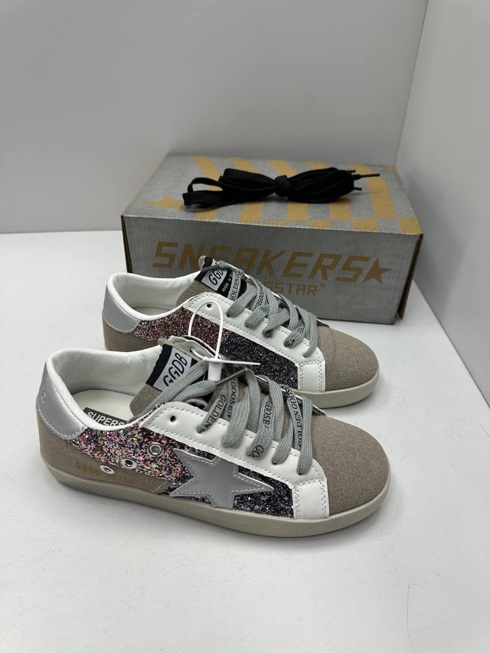 женские кожаные кроссовки golden goose super-star premium - white / silver,кеды женские golden goose,,кожаные кеды golden goose superstar premium,кеды golden goose