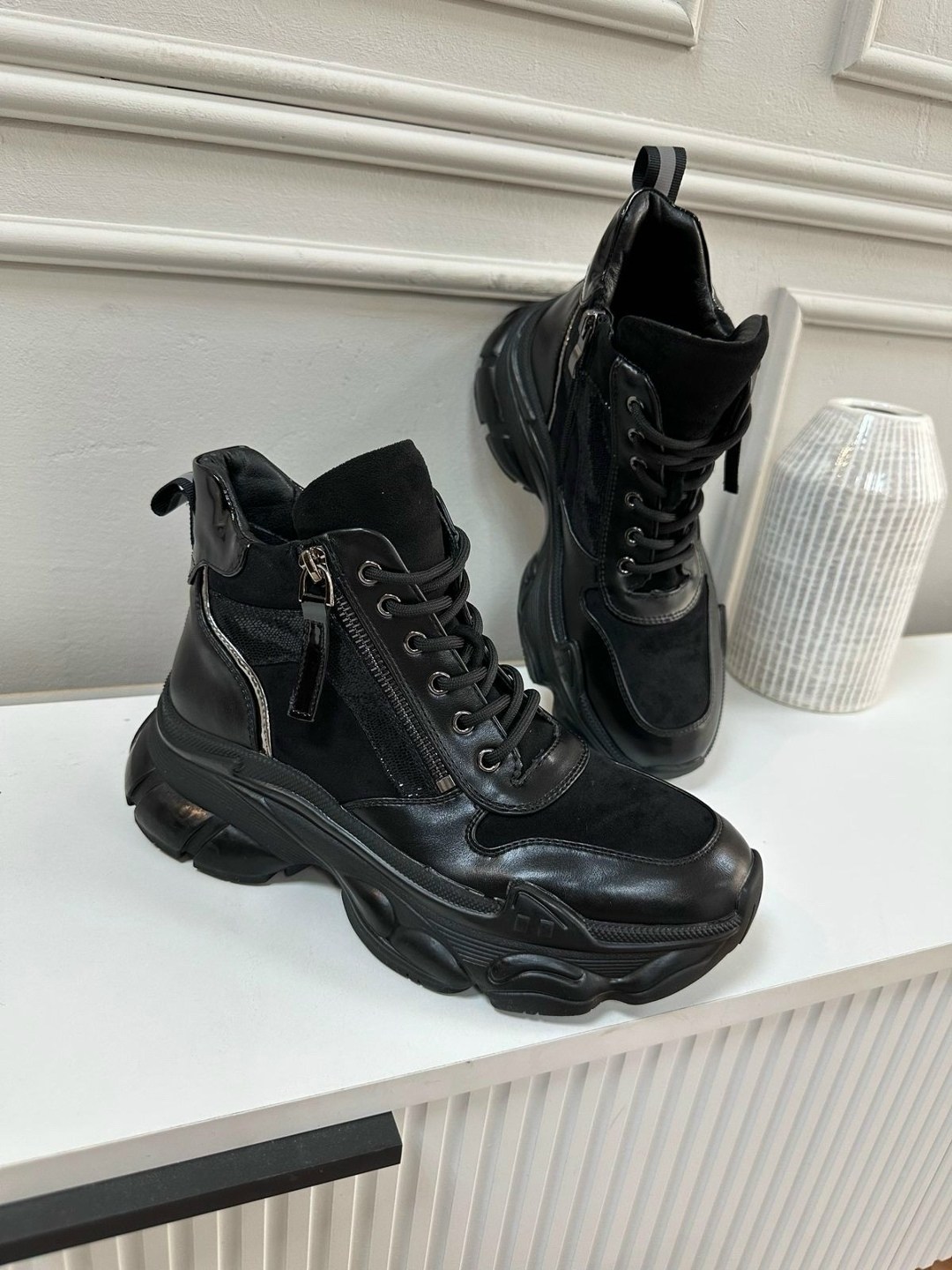 ,ботинки женские,кроссовки женскиe,ботинки женские демисезонные,женская