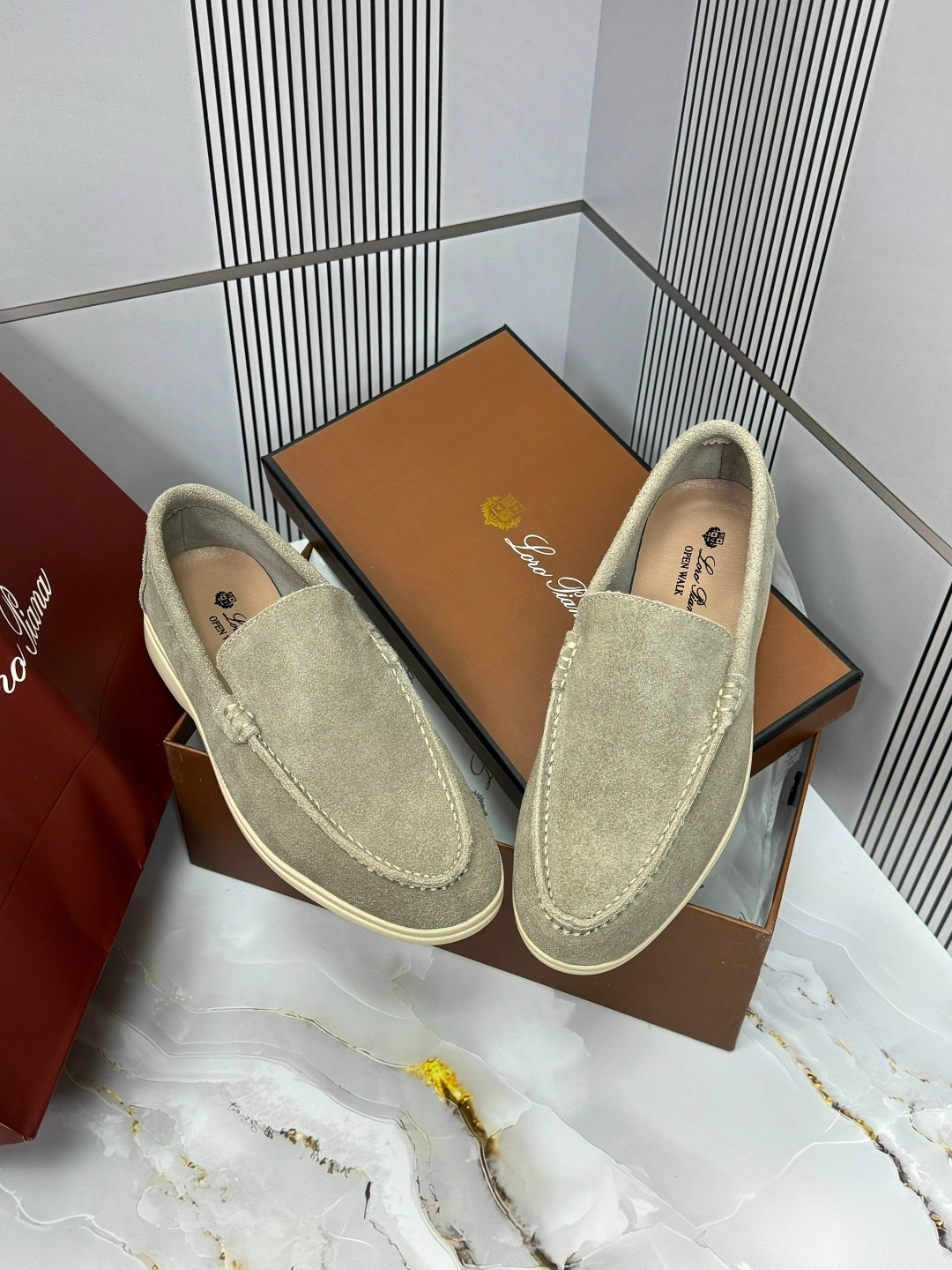 loro piana мужские лоферы,лоферы loro piana summer walk замшевые коричневые,замшевые лоферы loro piana,мокасины loro piana summer walk коричневые,лоферы из натуральной замши loro piana premium shoes