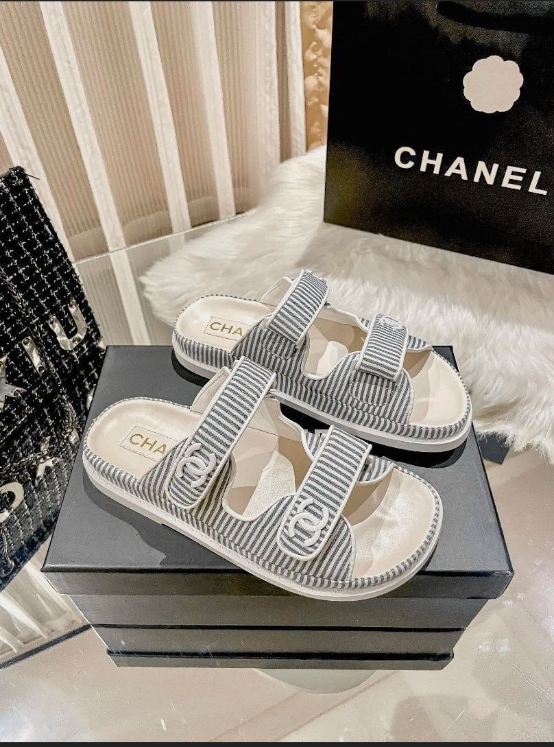 сандалии chanel,босоножки chanel,шанель босоножки,шлепанцы chanel,босоножки шанель на липучках