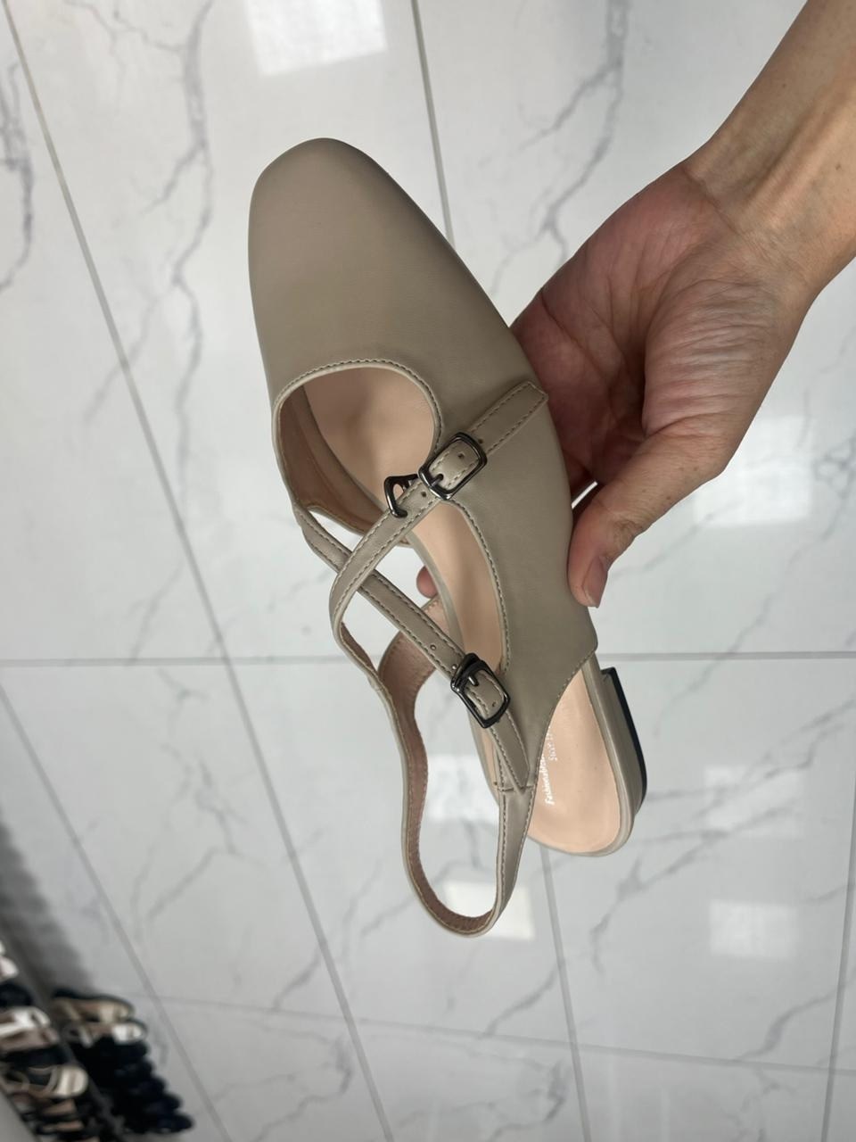 туфли женские,женские туфли лодочки,,босоножки с ремешками,босоножки женские лаковые