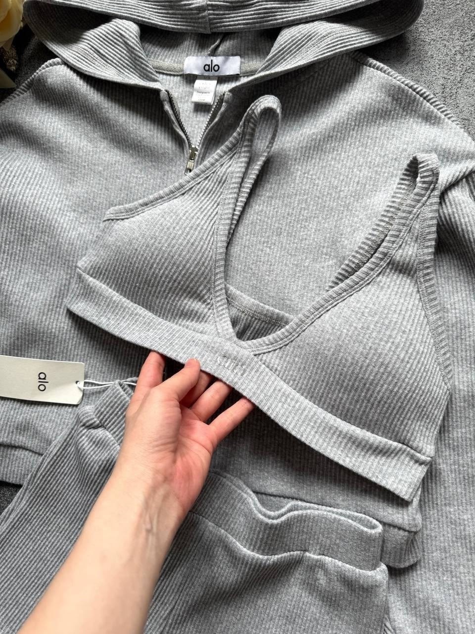 костюм спортивный с шортами и топ,женский спортивный комплект,трикотажный костюм с шортами,комплект спортивной одежды,трикотажные костюмы