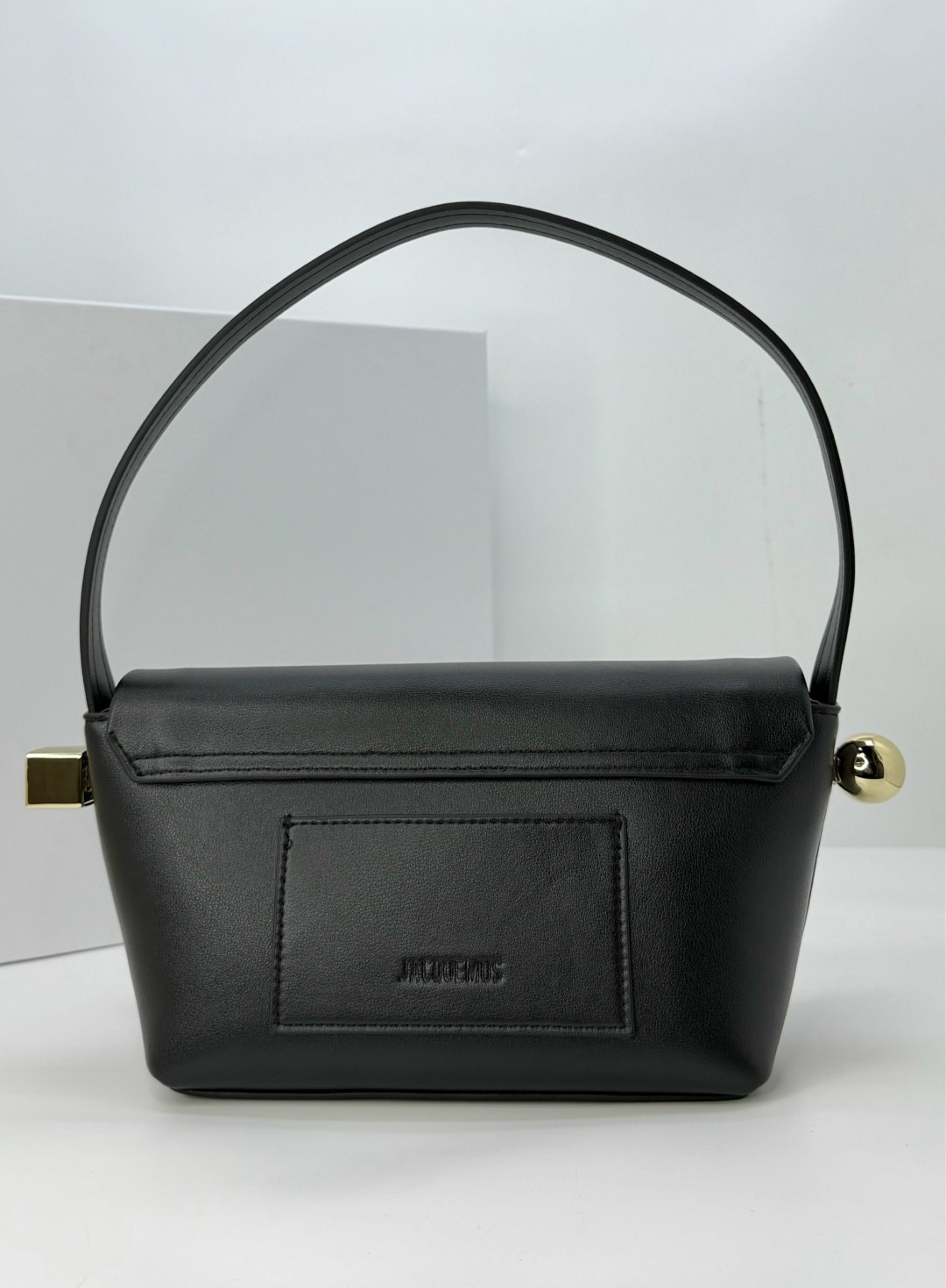 сумка jacquemus,jacquemus сумка на плечо хобо,jacquemus сумка на плечо,сумка женская jacquemus,сумка jacquemus черная