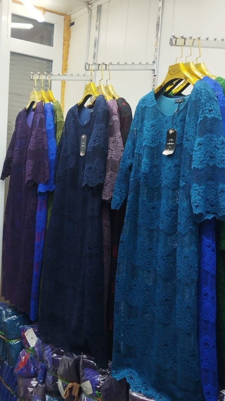 кружевное платье,платье ажурное,нарядное платье,платье гипюр,платье женской