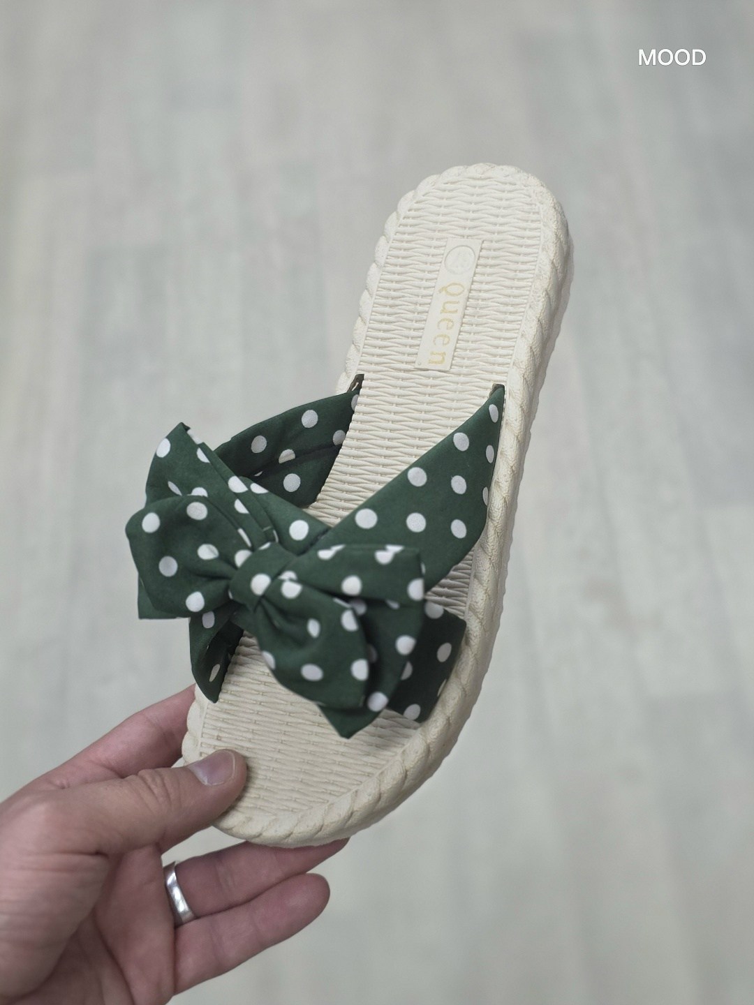 женские шлепанцы,женские шлепки,,женские тапки,шлёпанцы женские летние