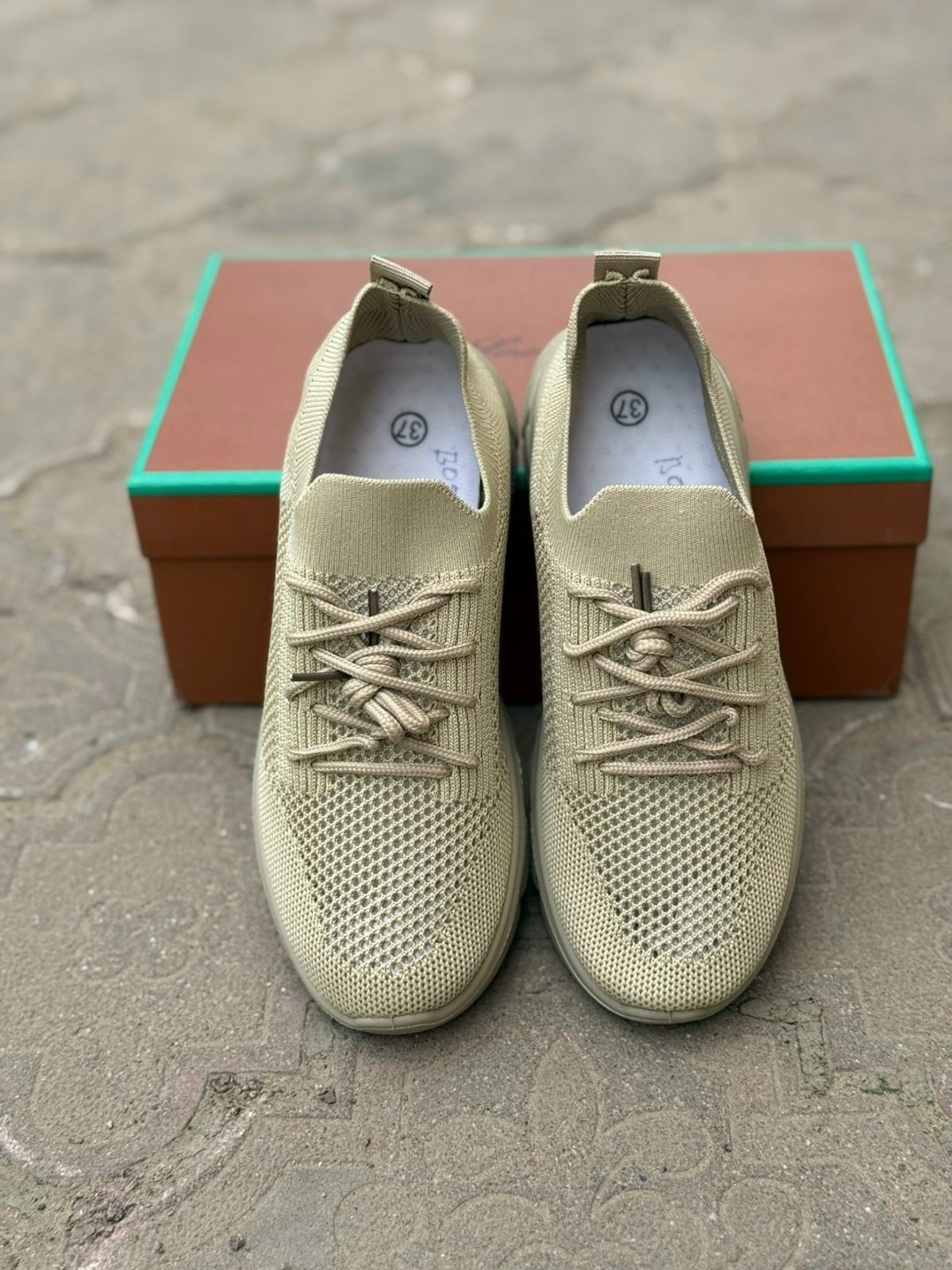 ,слипоны женские,женские кроссовки,женская ,мокасины женские