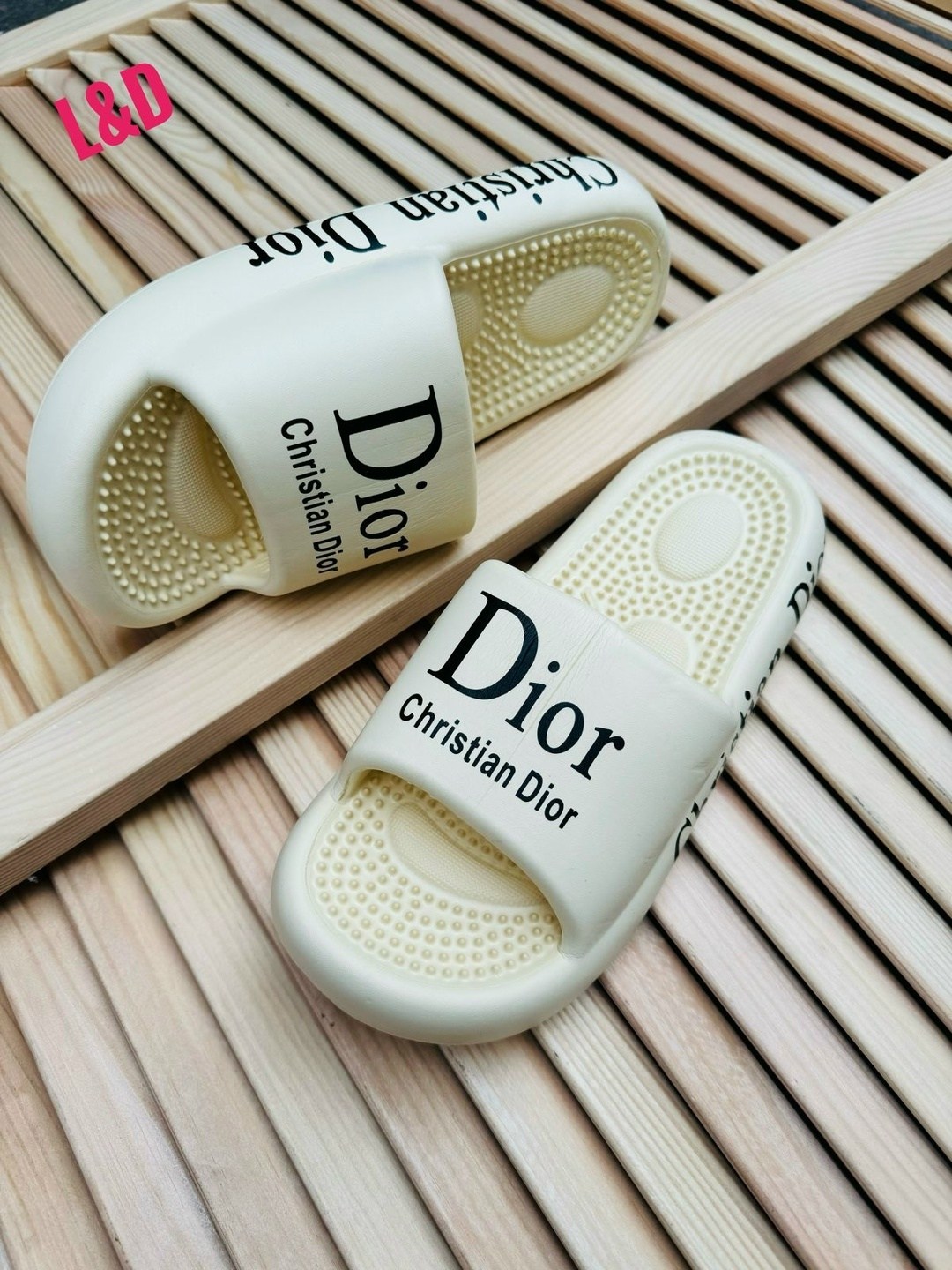 christian dior шлепанцы коллекция 2026,шлепанцы christian dior,шлепанцы кристиан диор,тапочки dior,шлепки диор