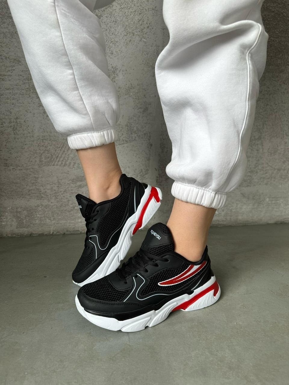 женские кроссовки adidas falcon,balenciaga кроссовки женские,кроссы баленсиага женские черные,adidas originals кроссовки чёрные falcon,кроссовки баленсиага женские