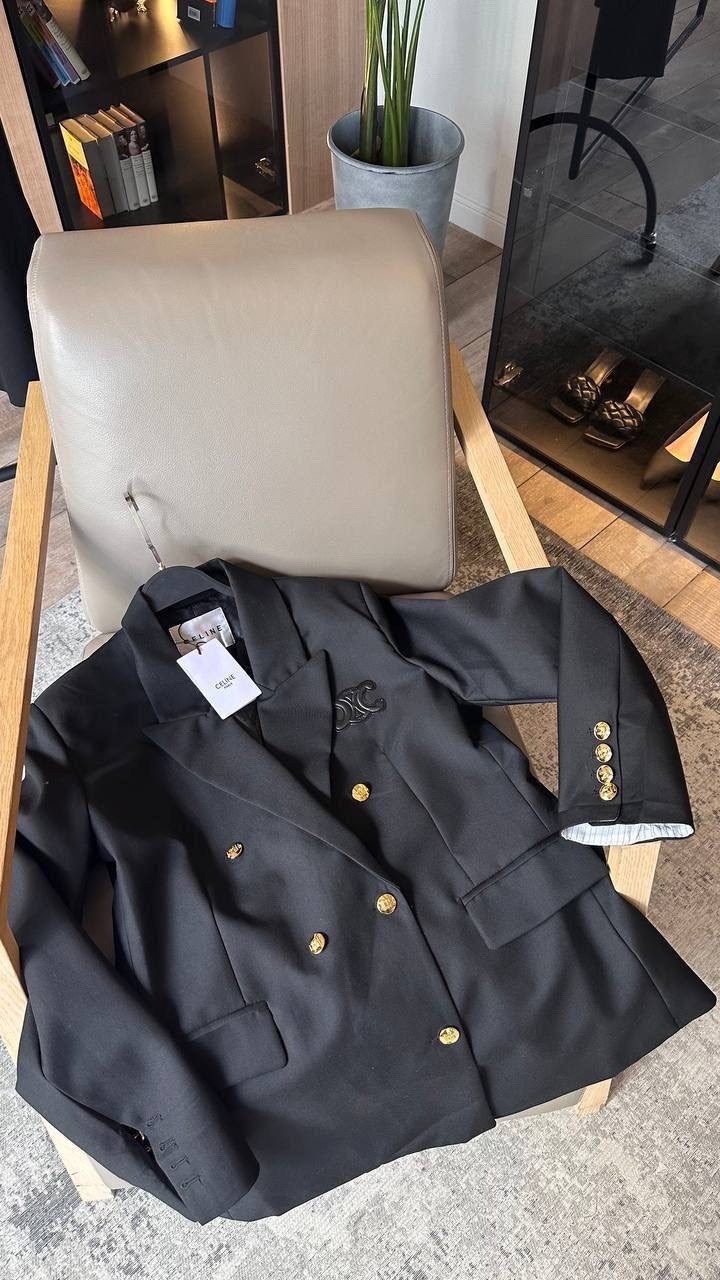 жакет двубортный,жакет,жакет пиджак,пиджак,черный пиджак с золотыми пуговицами женский