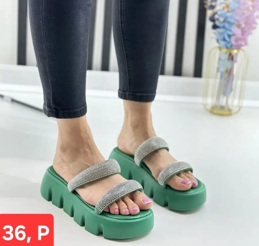 ,кроссовки черные,кроссовки черные весна,кеды женски,женские кеды