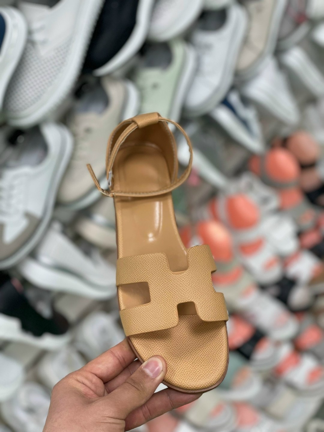 сандалии эрмес сандали,босоножки женские hermes,босоножки hermes,босоножки эрмес,босоножки гермес