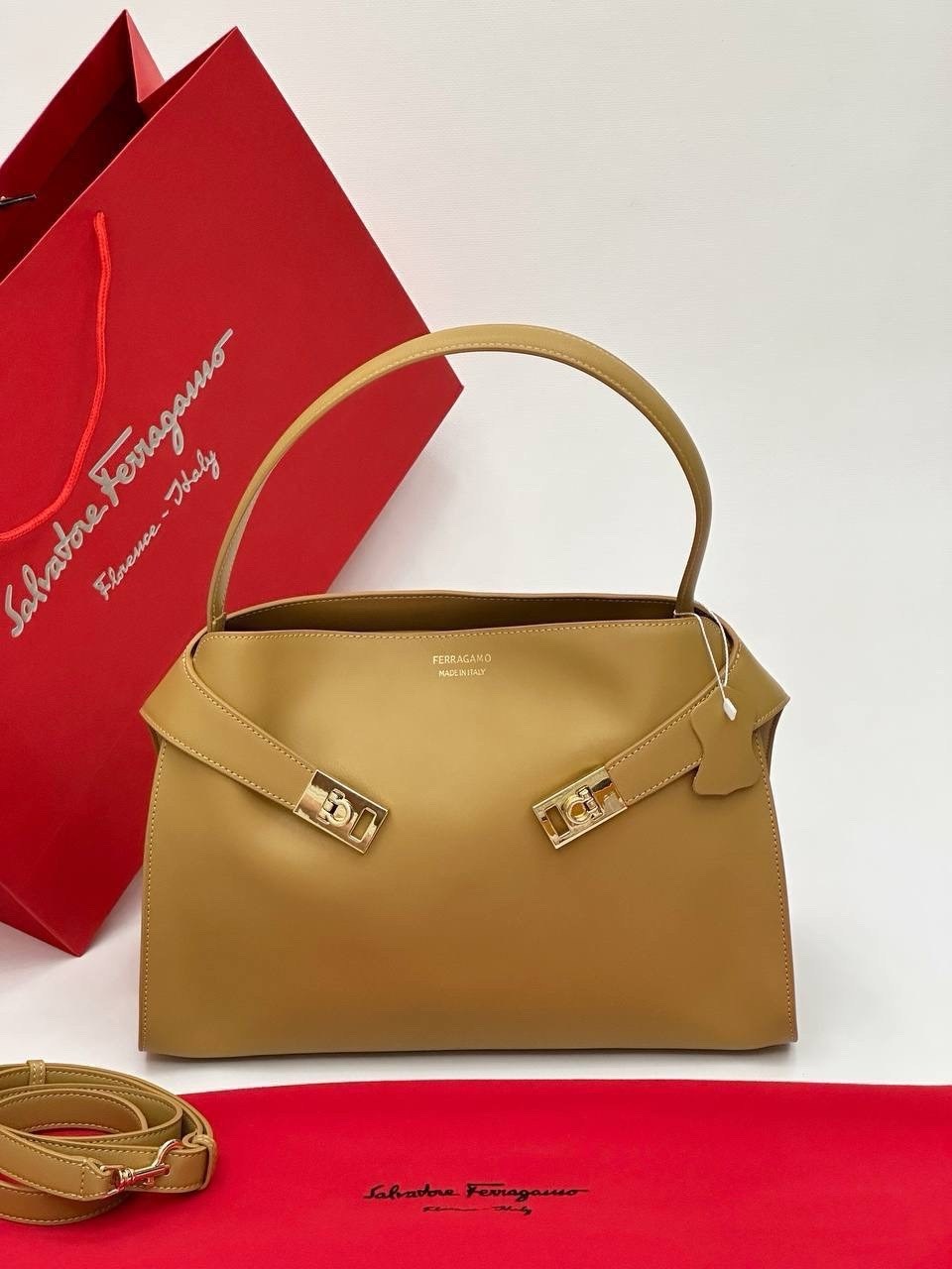 женская сумка,фенди сумка,сумки женская сумка,сумка fendi,сумочки