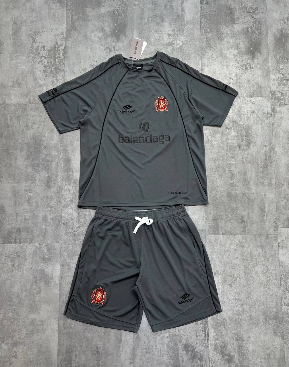 мужская спортивная одежда,спортивные костюм,мужские спортивные костюмы,спортивные костюмы для мужчин,футбольная форма