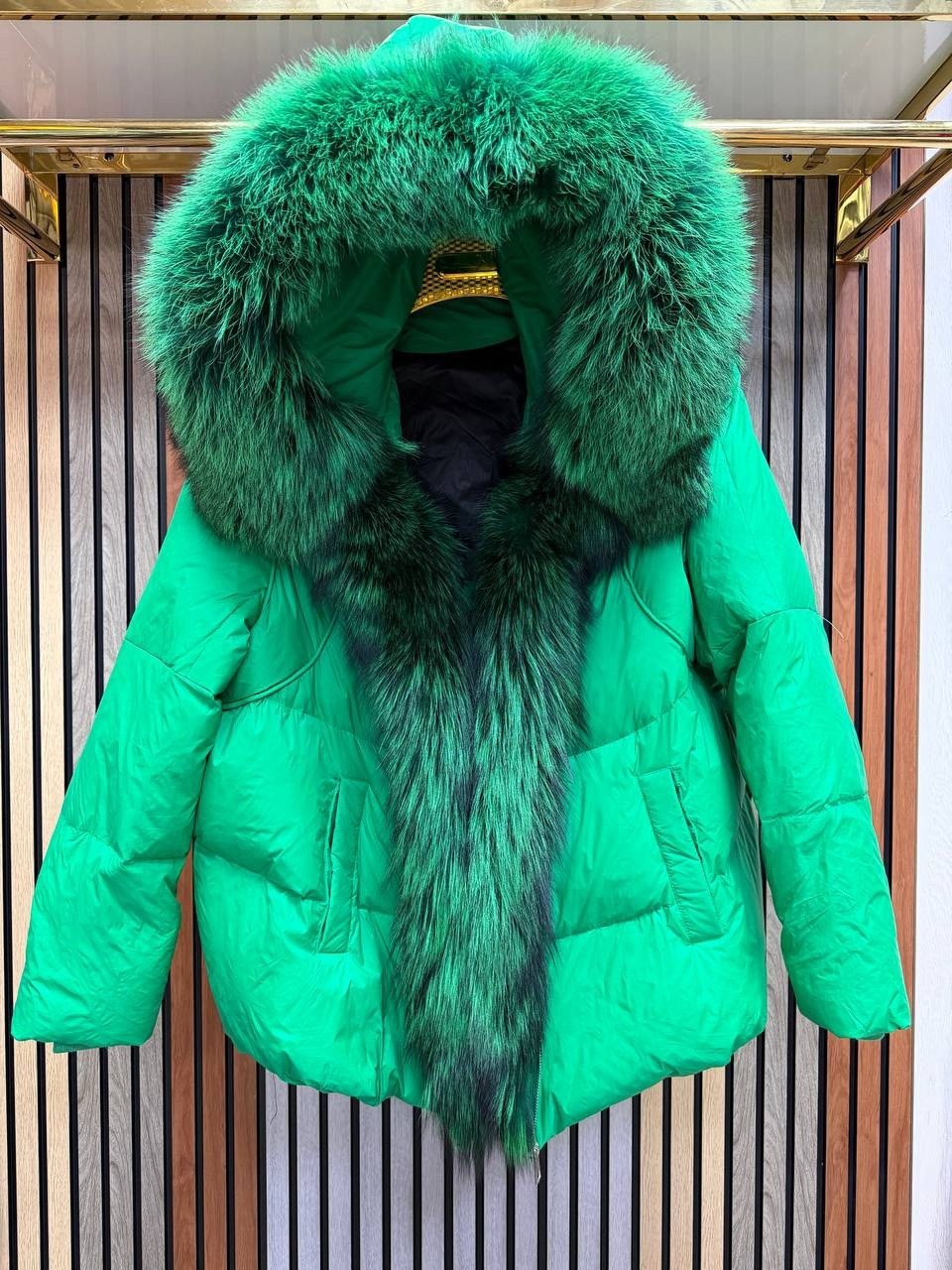 куртка - пуховик с мехом чернобурки city furs,пуховик с натуральным мехом,пуховик женский,пуховик зимний женский,пуховик с мехом чернобурки oversize фиолетовый