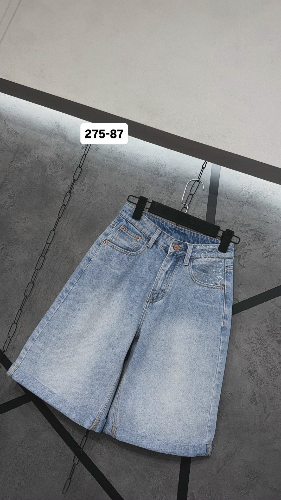 джинсы стильные,джинсы chanel,джинсы женские,джинсы модные,джинсы со стразами