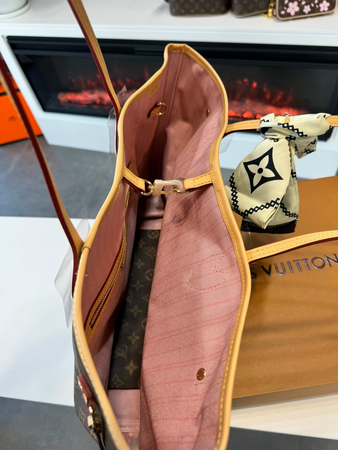 сумка шоппер луи виттон,сумка louis vuitton neverfull damier ebene,сумка louis vuitton,сумка женская louis vuitton,луи виттон сумка женская