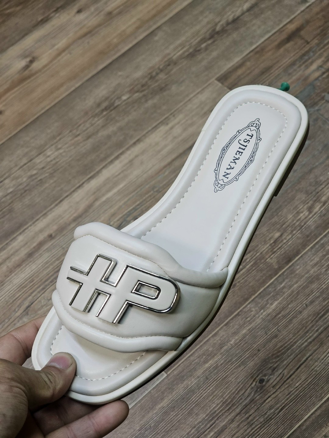 ,сабо женские,шлепанцы женские,эконика сабо женские,белые шлепанцы