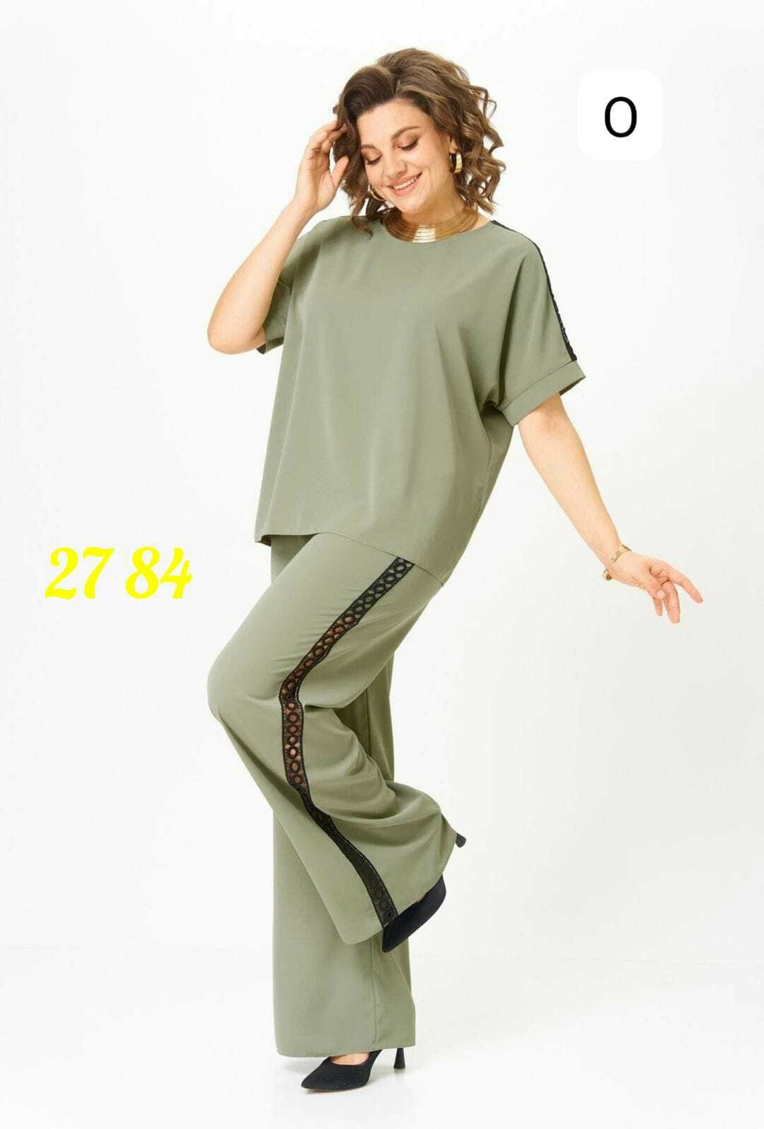 брючный костюм из купры,бежевый брючный костюм,брючный костюм свободного кроя,женские костюмы,костюм rumoda