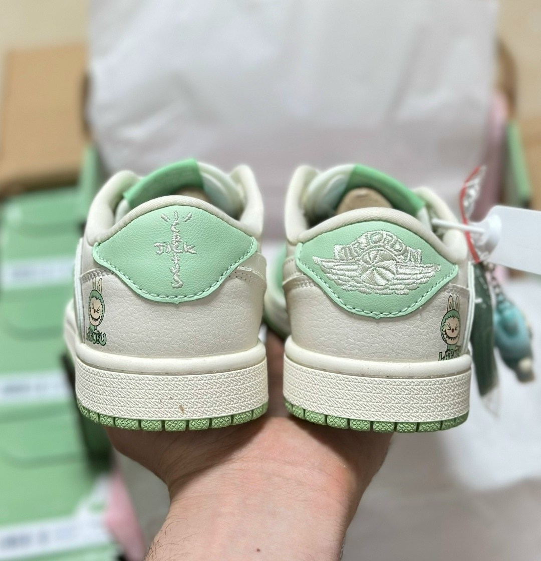 кроссовки,nike air jordan 1 low travis scott,кроссовки nike,баскетбольная ,баскетбольные кроссовки