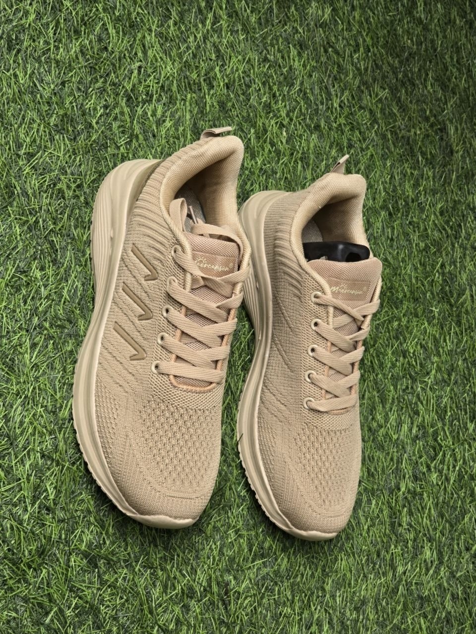 кроссовки,черные кроссовки, спортивная,мужские кроссовки,кроссовка мужской