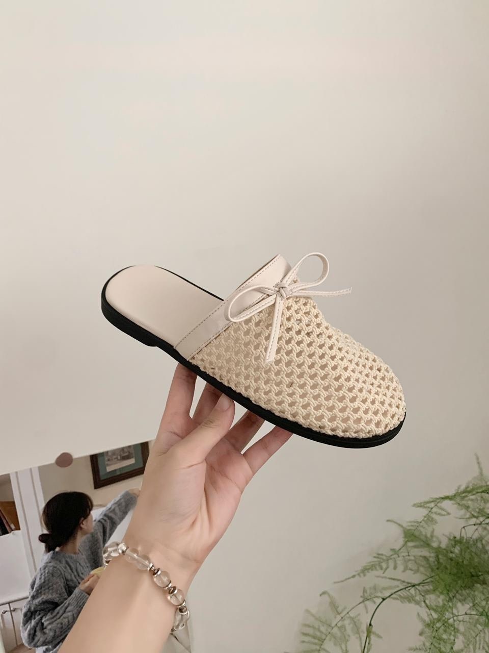 ,женские шлепанцы,модные шлепанцы,тапочки женские летние,босоножки плетеные