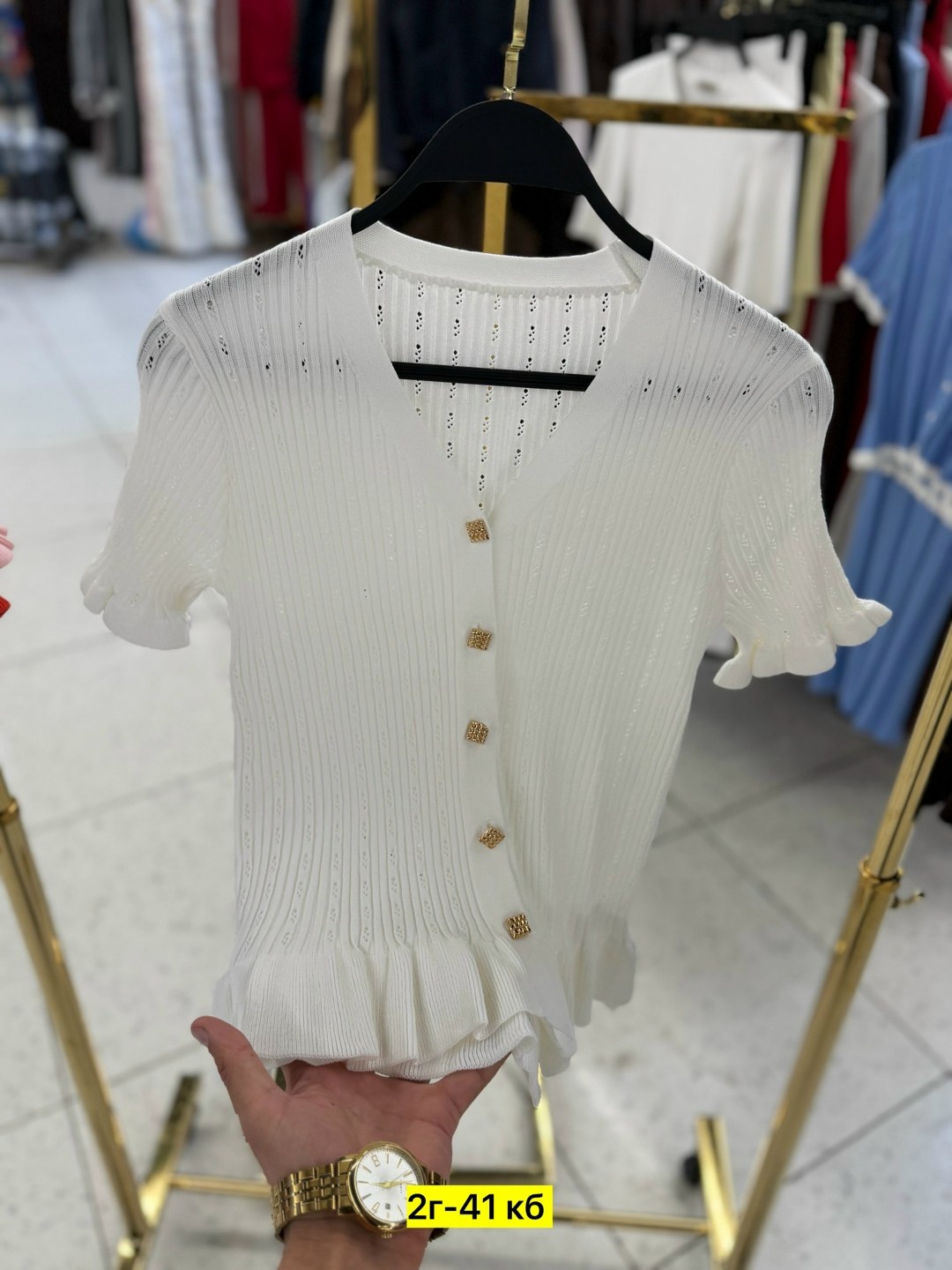 женская кофта,кофточка,женский вязаный кардиган,короткий кардиган,вязаный жакет