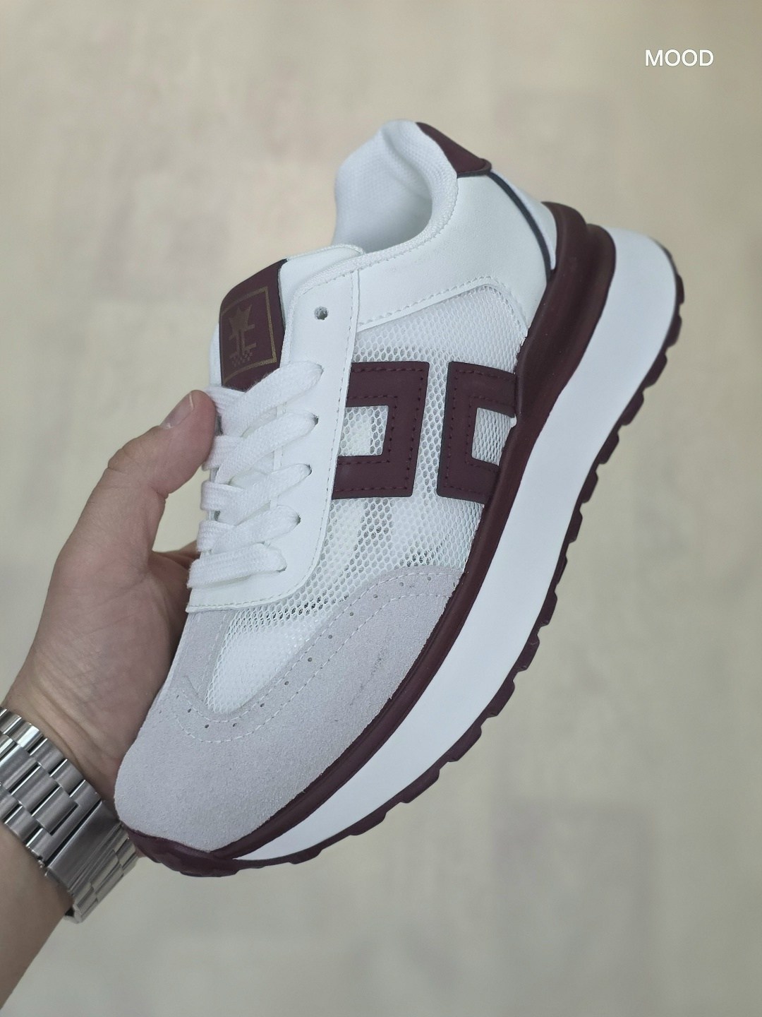 кроссовки женскиe,кроссовки hogan,,кроссовки мужские женские,кроссовки модные