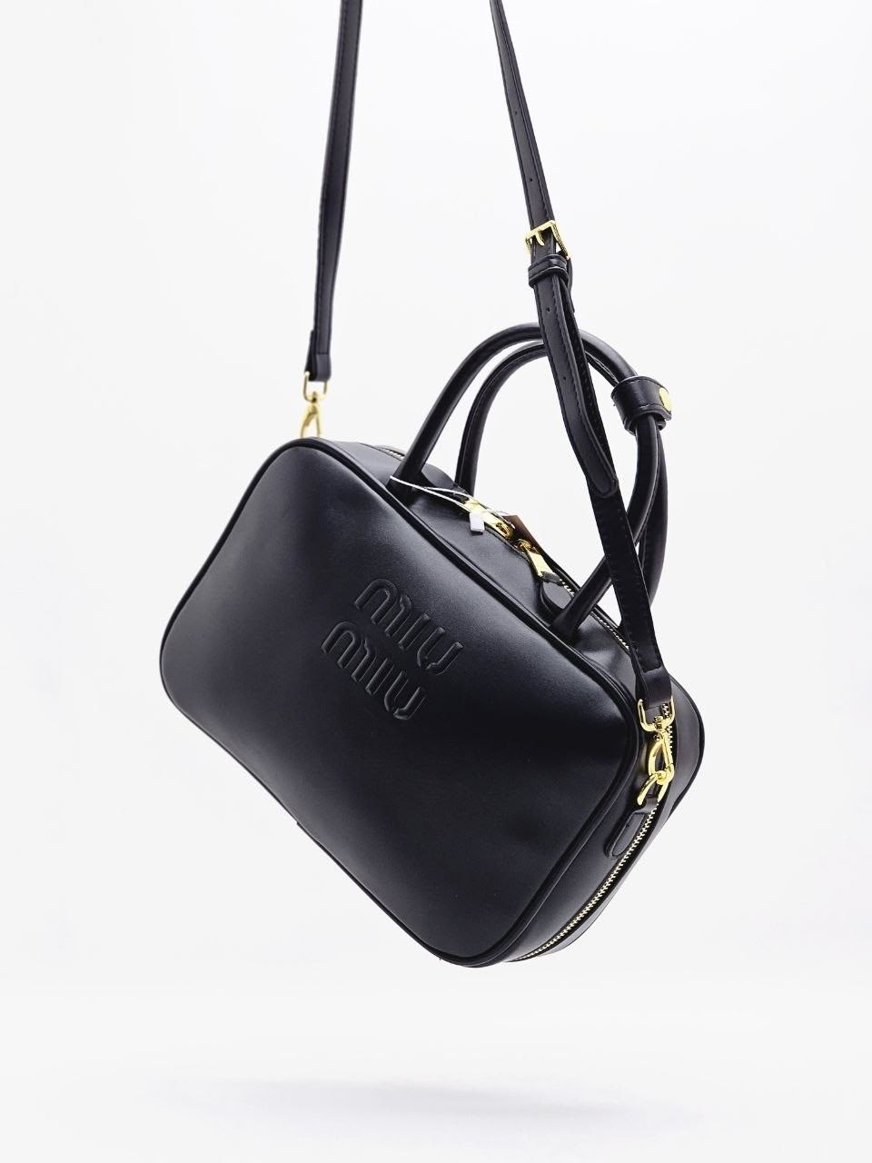 сумка,сумка женская,miu miu сумка на плечо,сумка miu miu,женская сумка miu miu