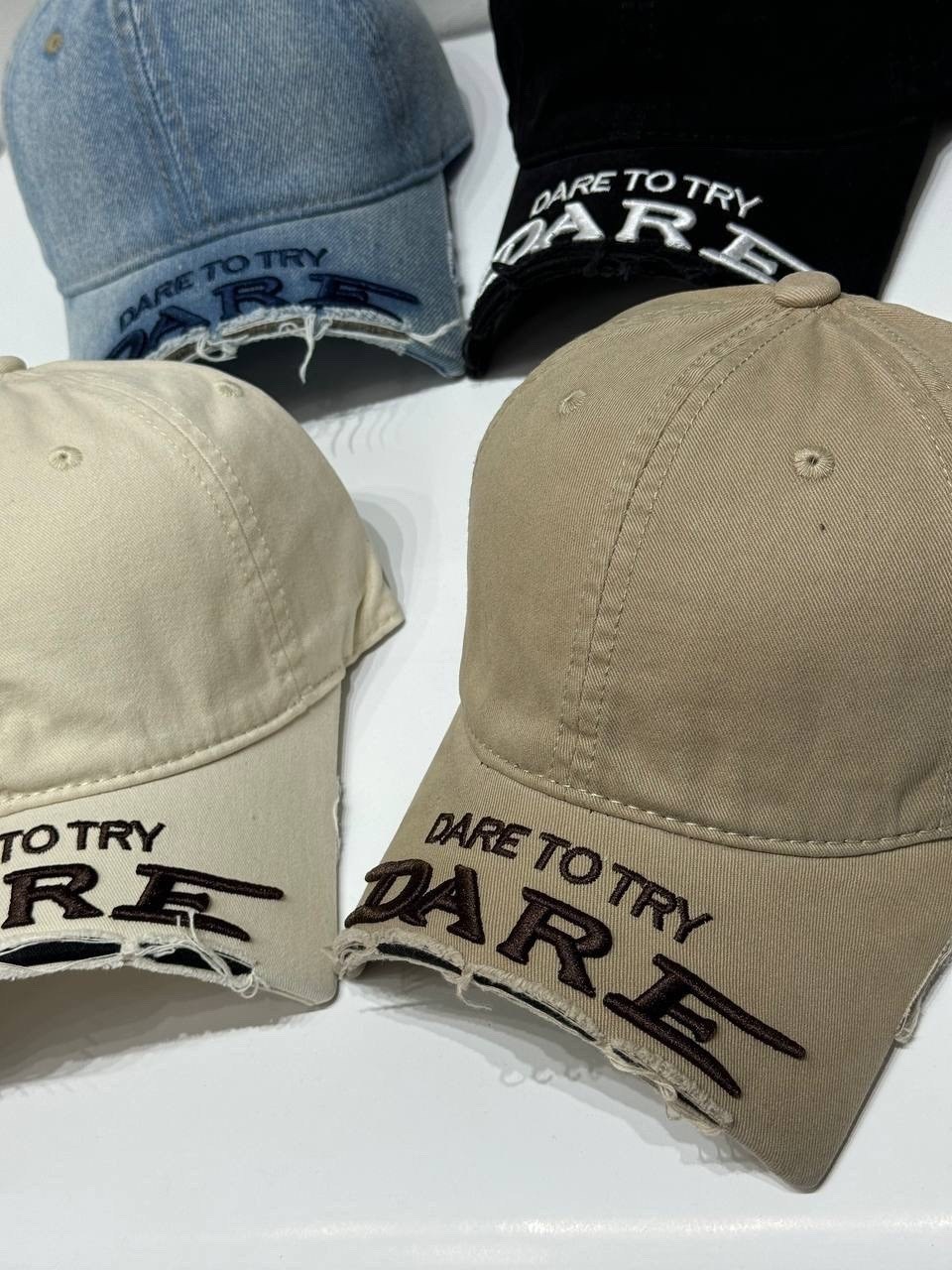 бейсболка женская,модные стили,бейсболка головные уборы,базовая кепка,очки солнцезащитные