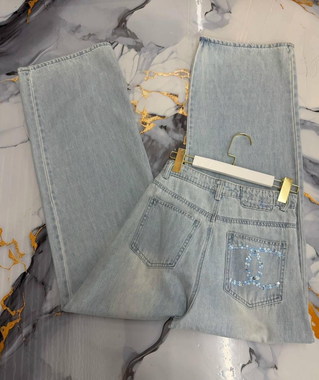 женские джинсы,модные джинсы,джинсы chanel,джинсы шанель,широкие джинсы