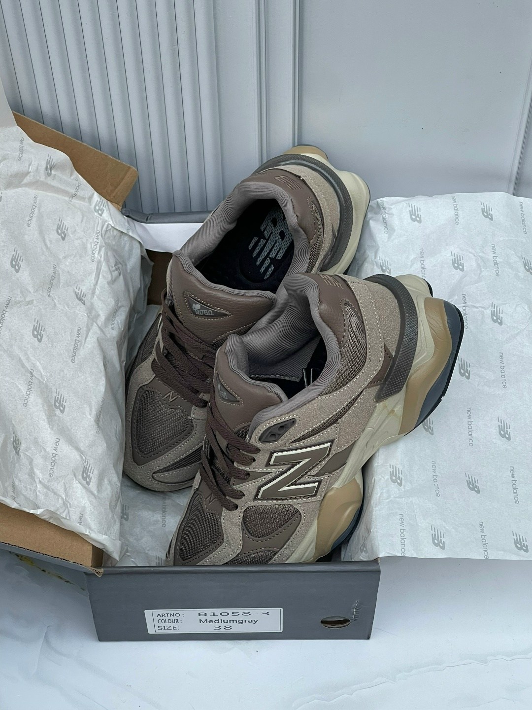 кроссовки new balance 9060,кроссовки new balance 9060 бежевые,кроссовки new balance,кроссовки new balance 9060 'mushroom' коричневый,new balance 9060