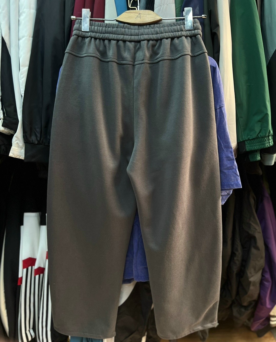 спортивные штаны,спортивные брюки,одежда штаны,брюки мужские,брюки штаны