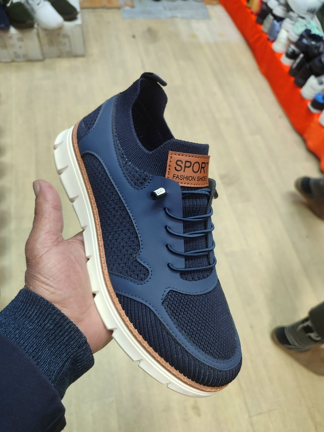 ,спортивная ,мужские кроссовки,спортивные кроссовки,спортивные туфли