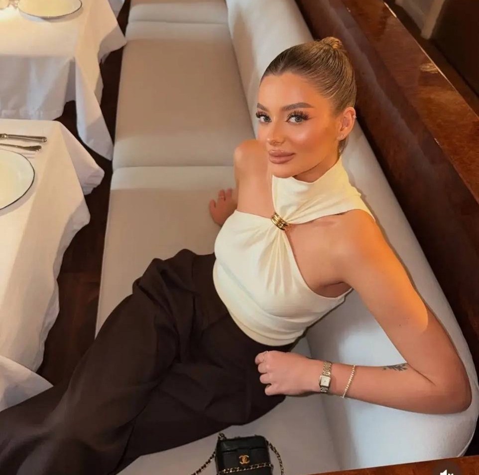 стильные наряды,одежда стильная,мода одежда,топ на завязках