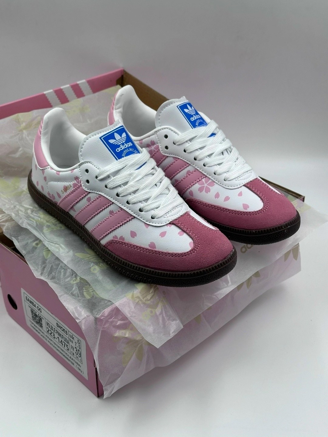 кроссовки samba розовые сердечки adidas,кроссовки adidas,женские кроссовки adidas,,кроссовки adidas samba