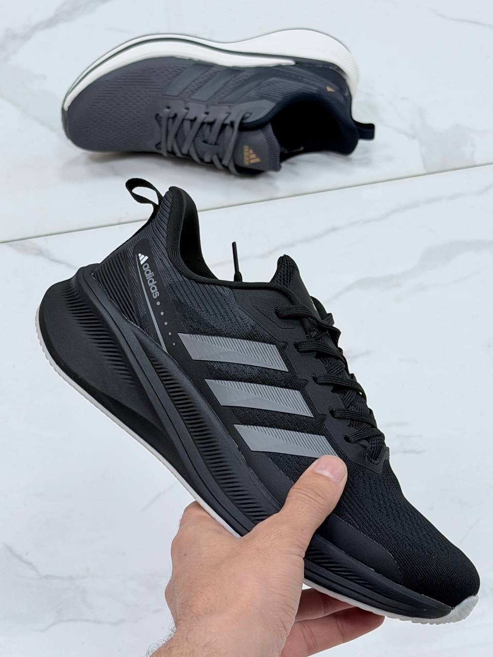 кроссовки adidas,кроссовки мужские adidas,кроссовки для бега,кроссовки,кроссовки мужские женские adidas