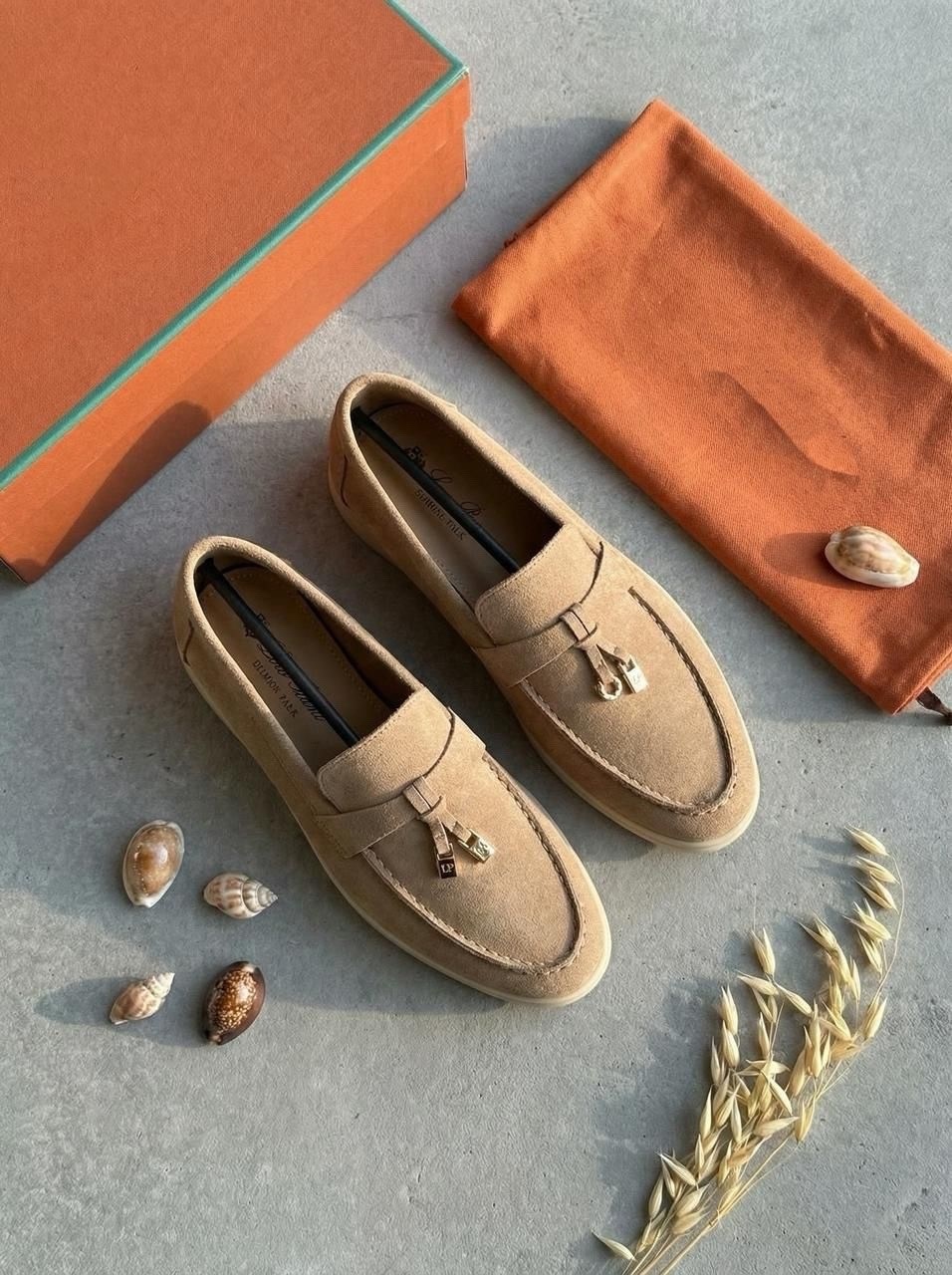 лоферы женские loro piana,,лоферы loro piana,лоферы loro piana женские замшевые,лоферы замшевые