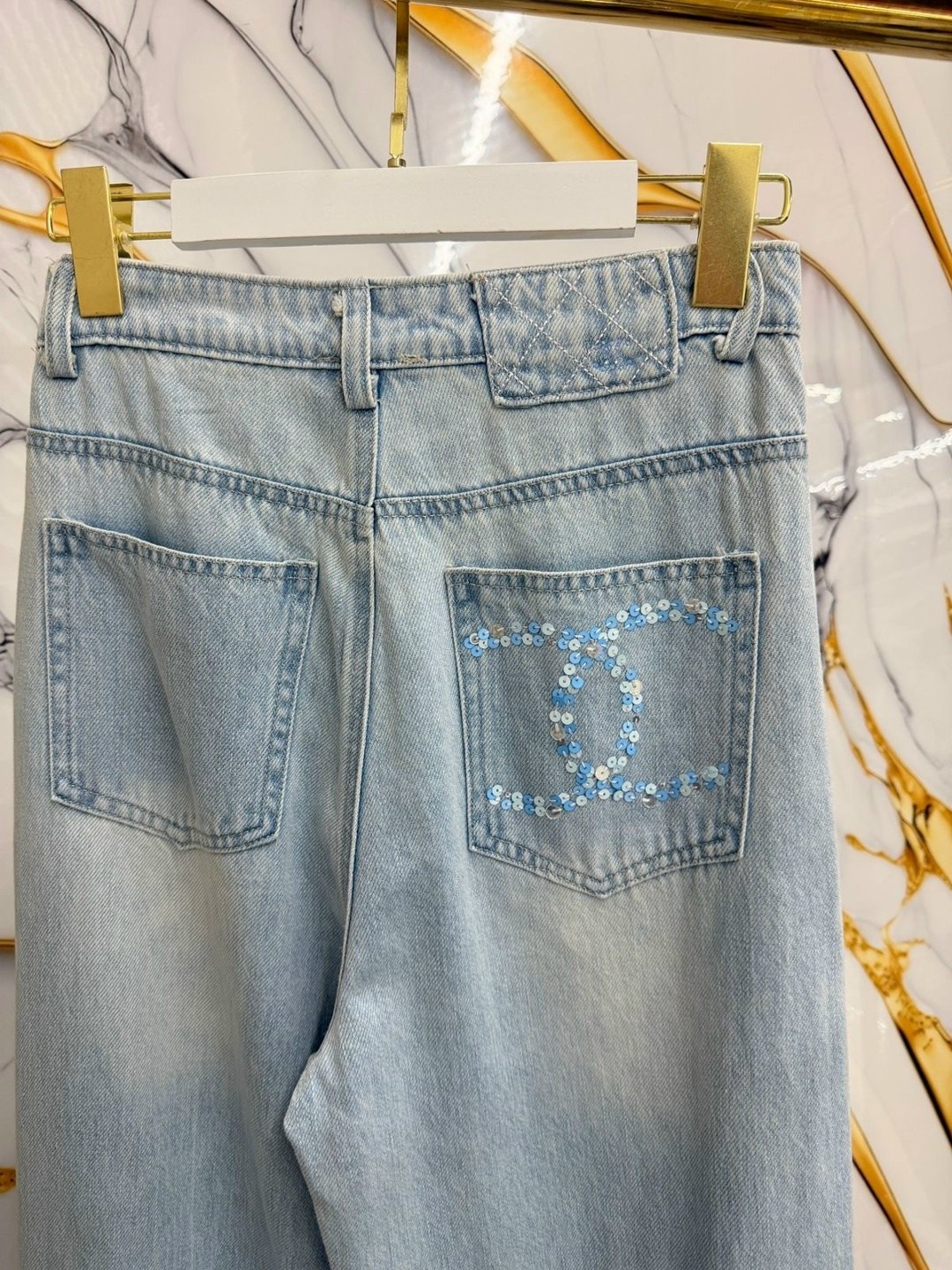 женские джинсы,модные джинсы,джинсы chanel,джинсы шанель,широкие джинсы