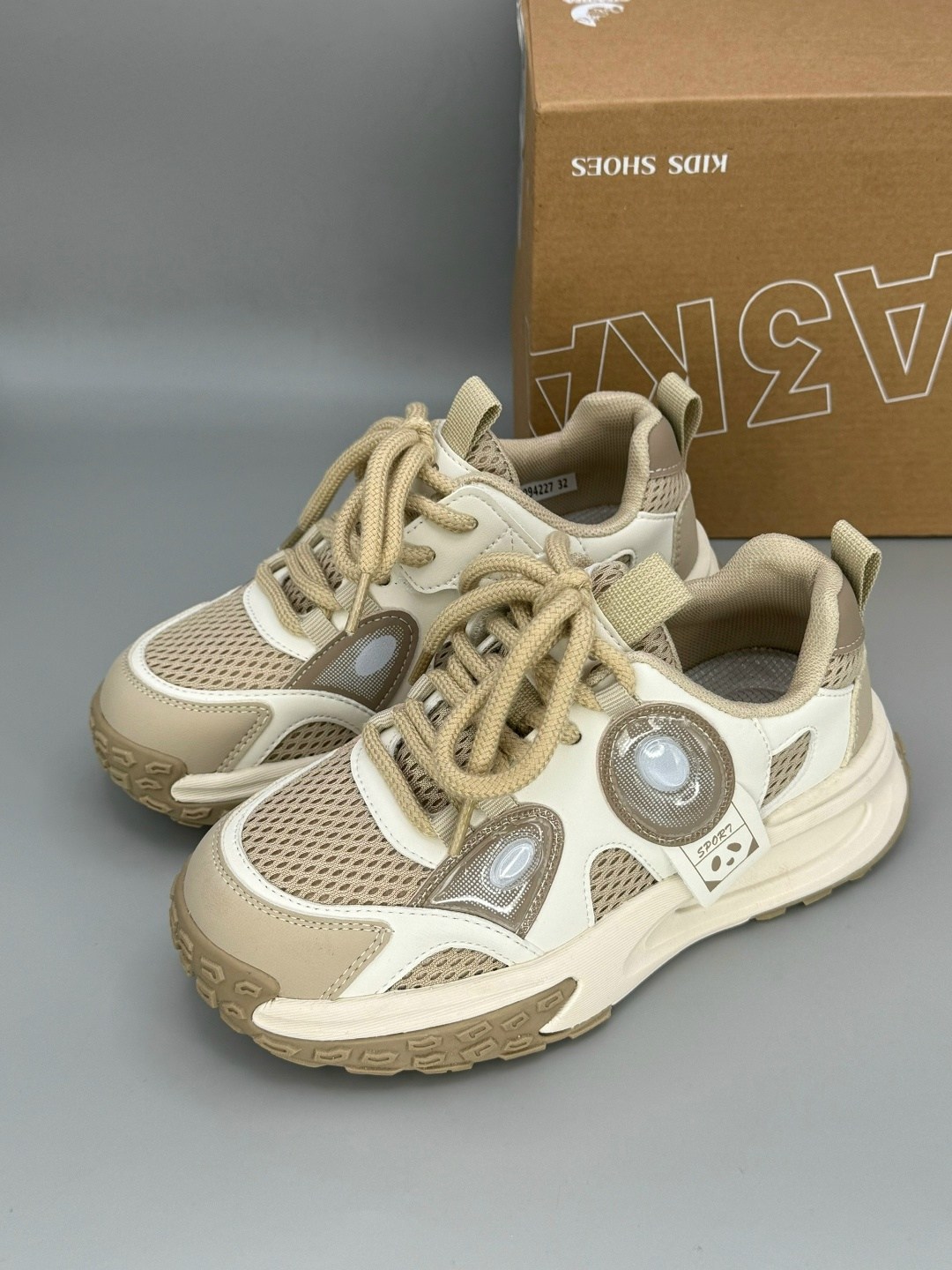 кроссовки женскиe,,кроссовки для женщин,кроссовки,бежевые кроссовки